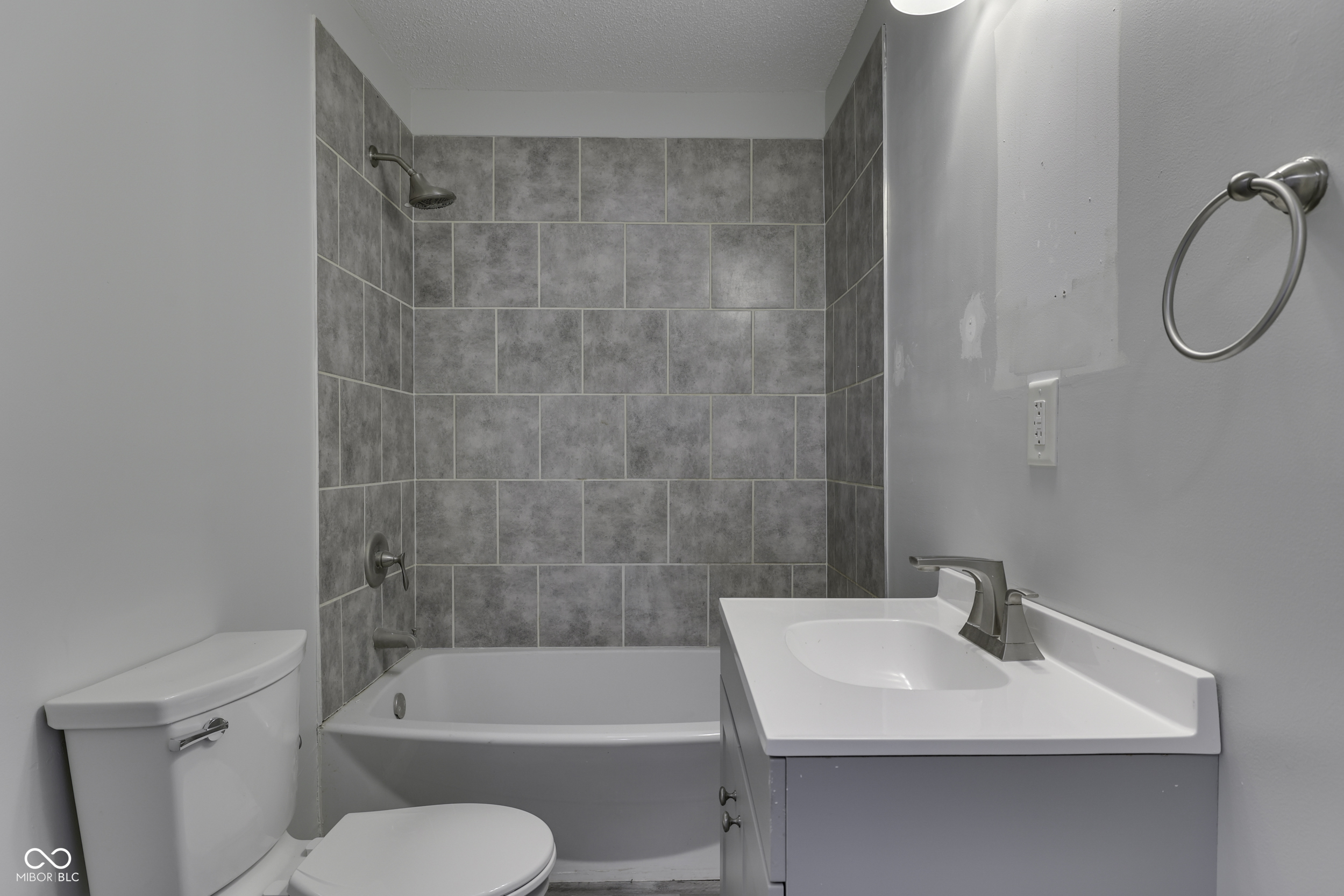 5133 Brookville Road Indianapolis, IN 46219 - Photo 32 of 50 Gallery Image 32