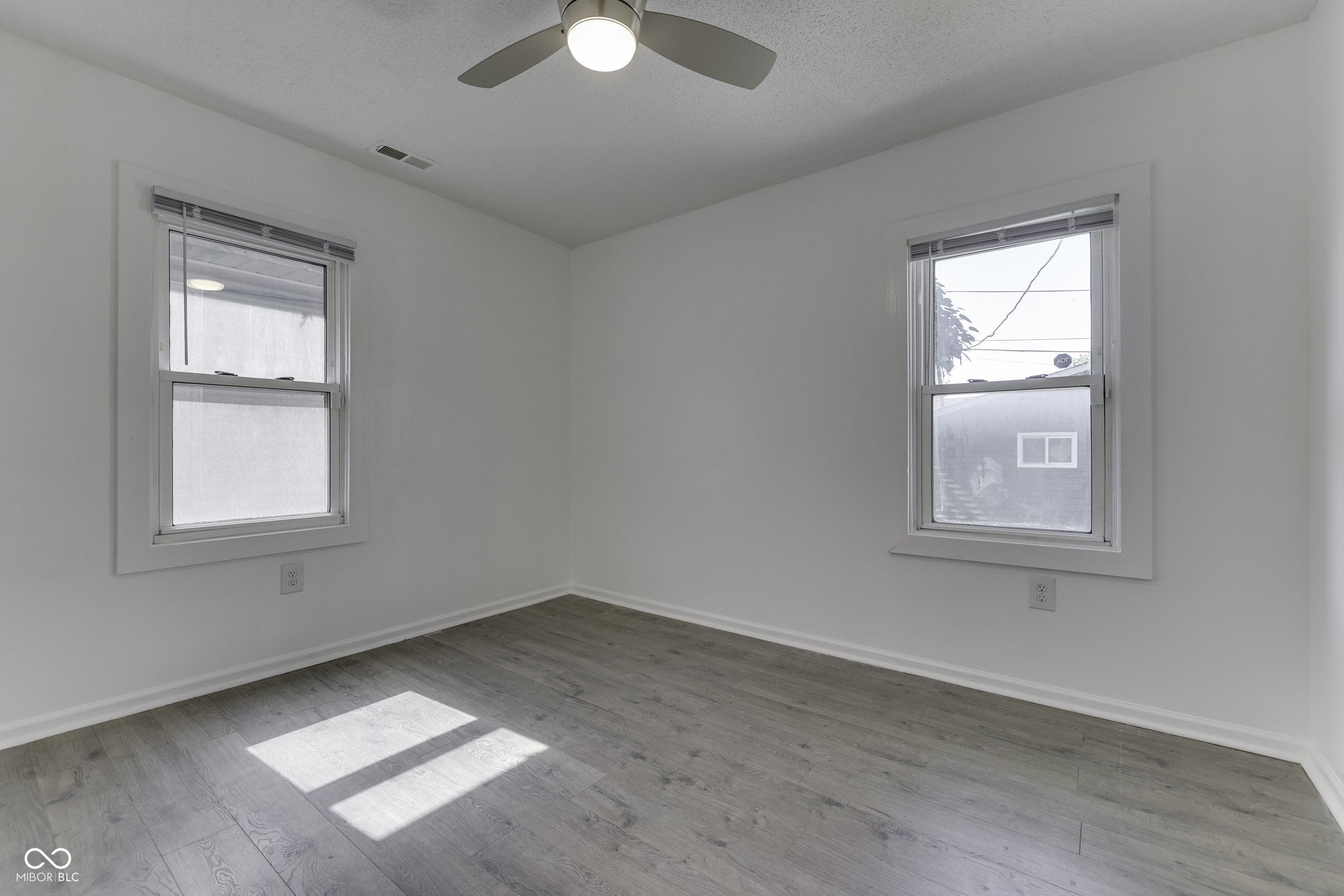 5133 Brookville Road Indianapolis, IN 46219 - Photo 33 of 50 Gallery Image 33