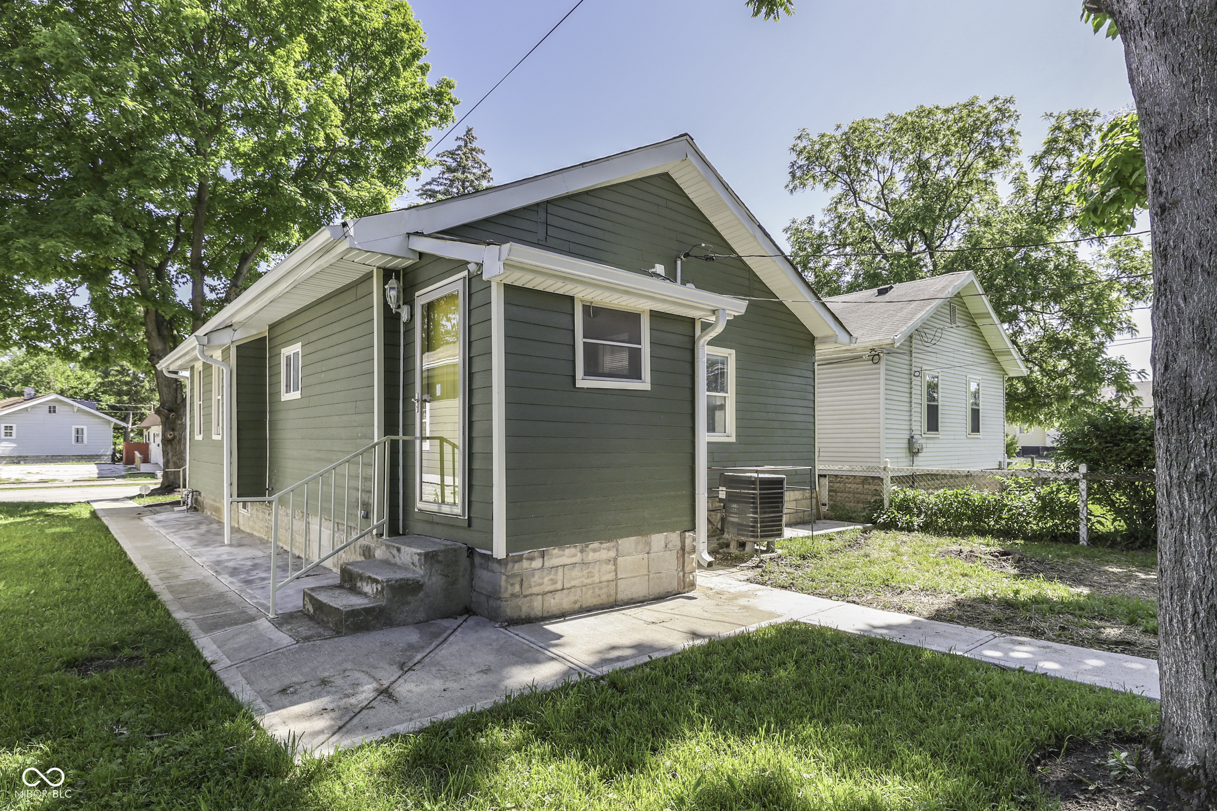 5133 Brookville Road Indianapolis, IN 46219 - Photo 6 of 50 Gallery Image 6