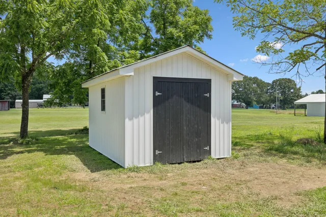 $449,000 | 1237 Abiff Road, Bon Aqua, TN 37025