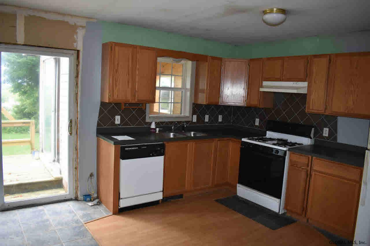 44 Clothier Road Corinth, NY 12822 - Photo 7 of 21 Photo 7