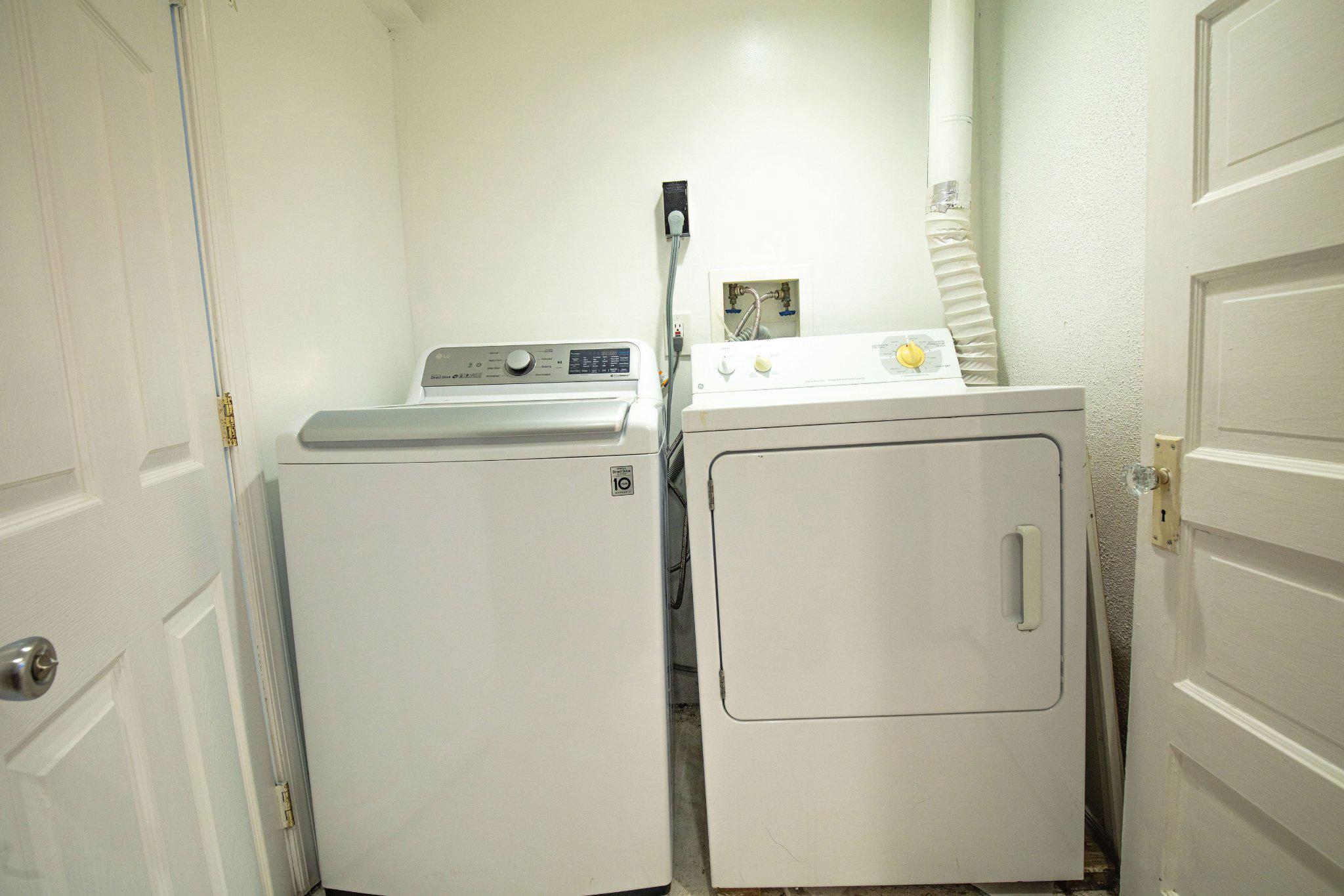 5810 Greenleaf Road Cheverly, MD 20785 - Photo 29 of 29 Efficient laundry space for modern living.