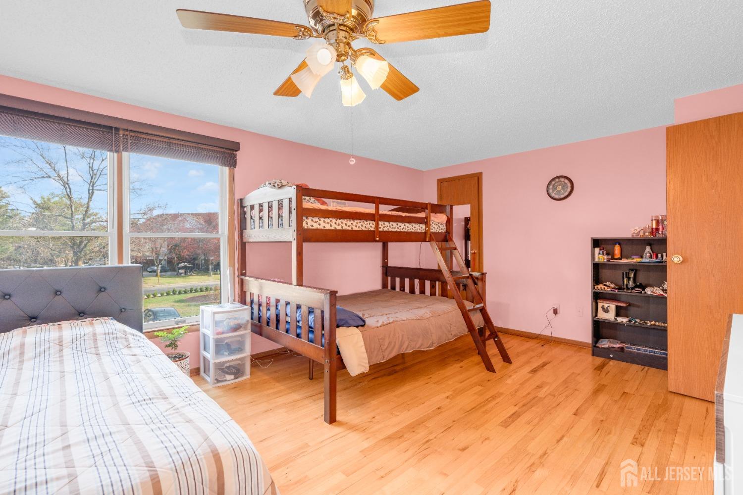 4903 Hana Road Edison, NJ 08817 - Photo 22 of 33