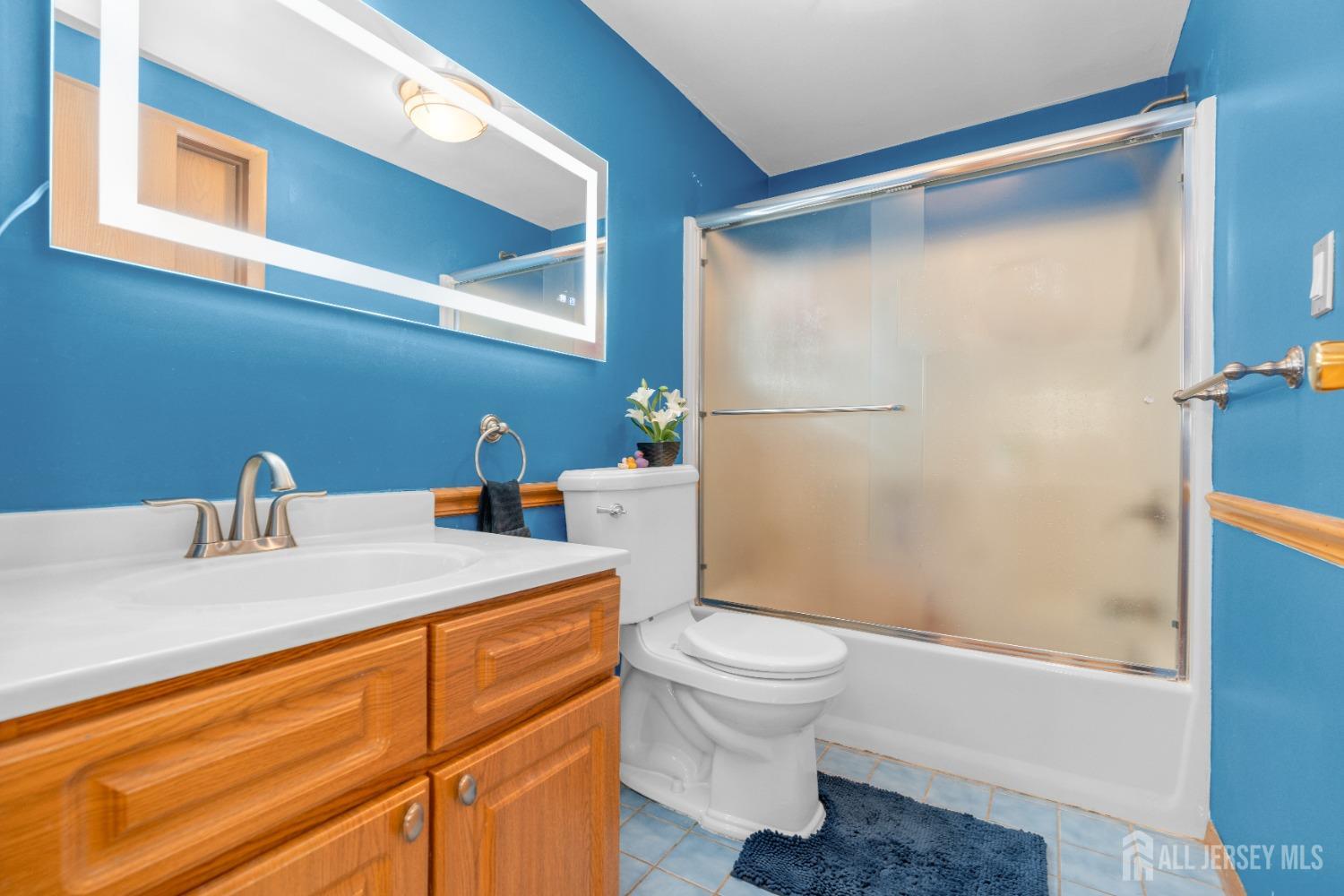 4903 Hana Road Edison, NJ 08817 - Photo 25 of 33