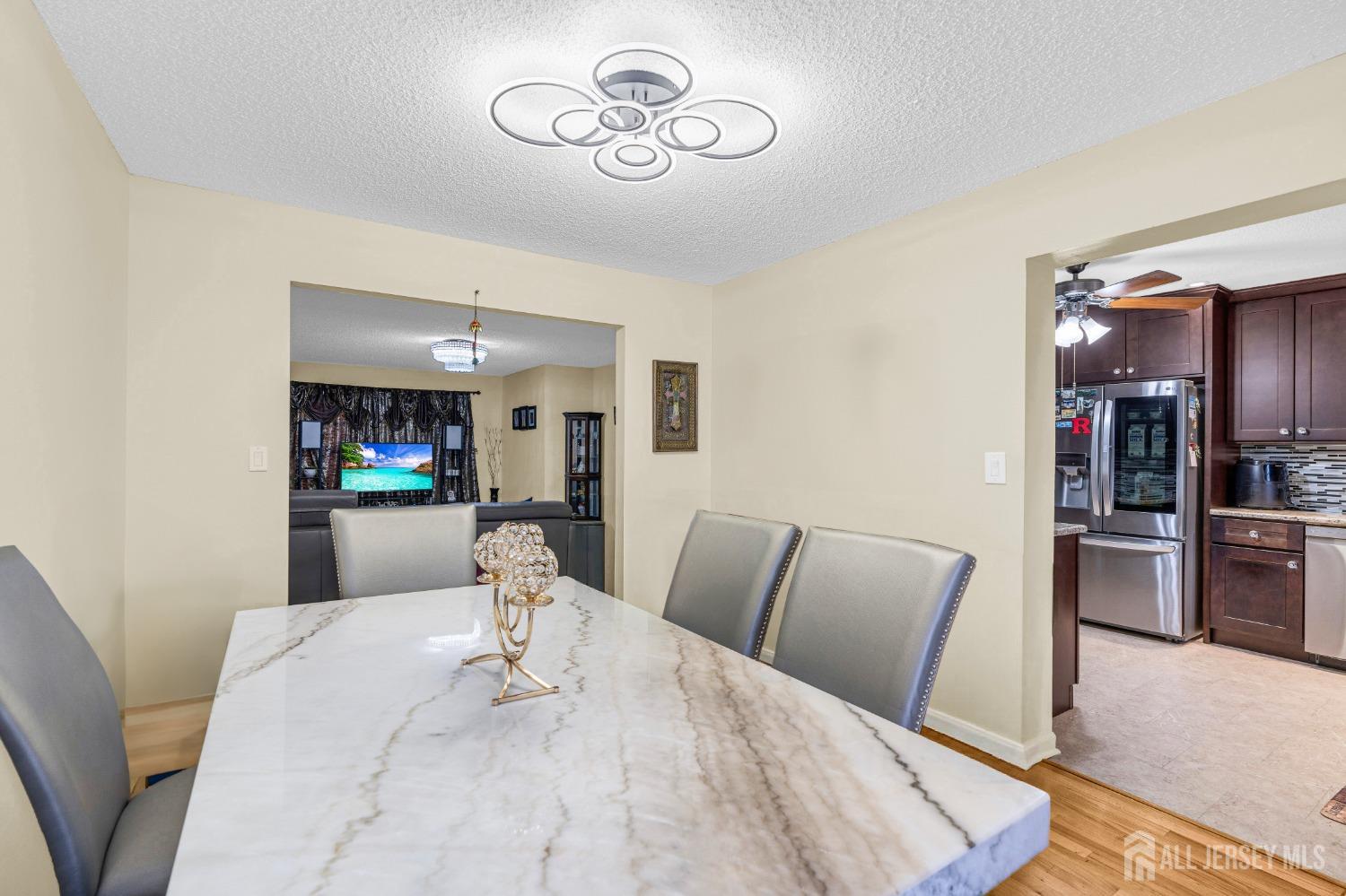 4903 Hana Road Edison, NJ 08817 - Photo 6 of 33