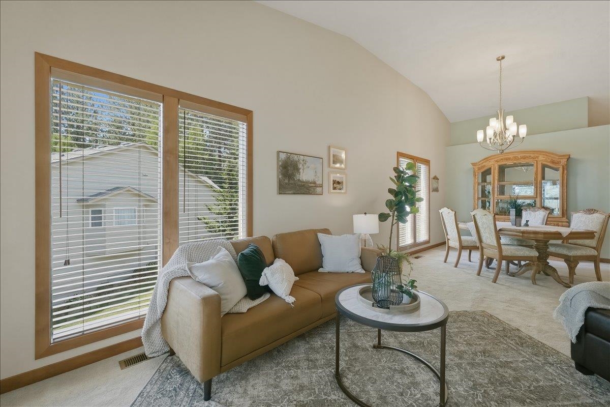 5202 North Riblet View Lane Spokane, WA 99212 - Photo 5 of 40