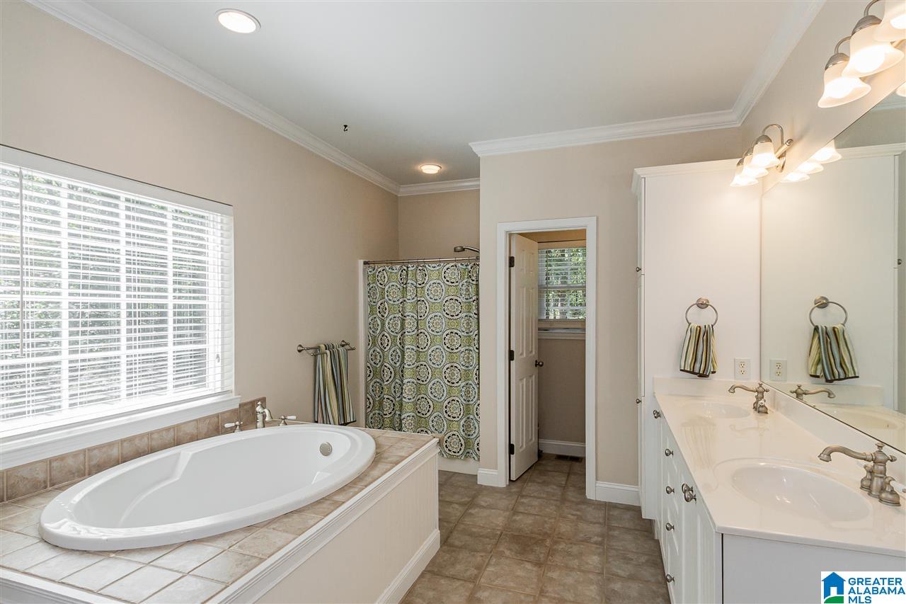 165 Tall Timber Road Alabaster, AL 35007 - Photo 18 of 37