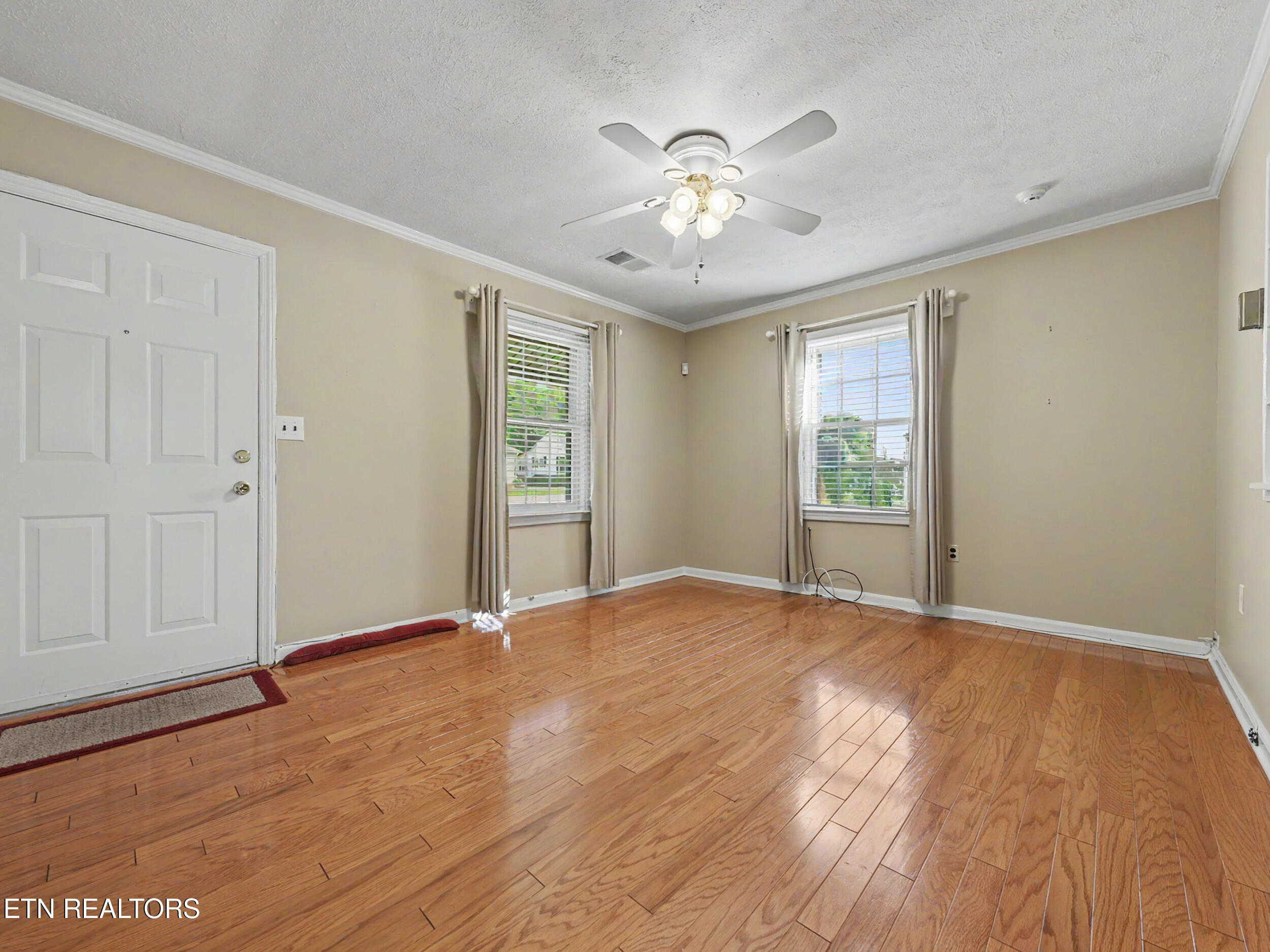 281 Lindsay Street Alcoa, TN 37701 - Photo 7 of 25 5_img_4876