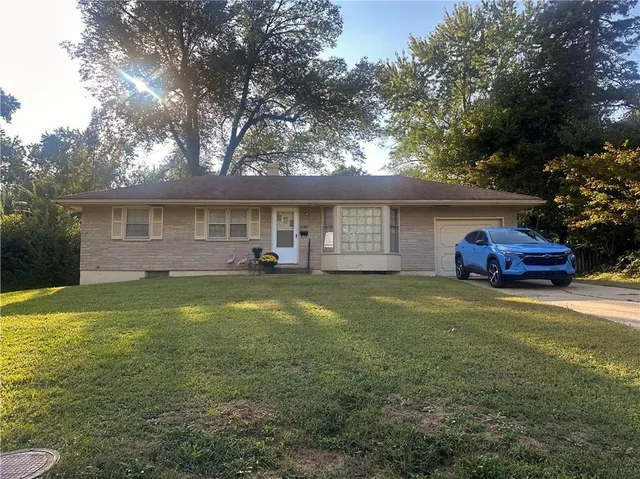 $159,000 | 10112 White Avenue, Kansas City, MO 64134