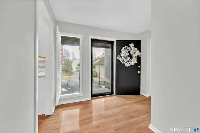 $329,000 | 98 Heritage Village, Unit A, Southbury, CT 06488