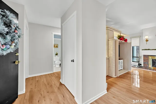 $329,000 | 98 Heritage Village, Unit A, Southbury, CT 06488