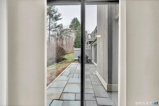 $329,000 | 98 Heritage Village, Unit A, Southbury, CT 06488