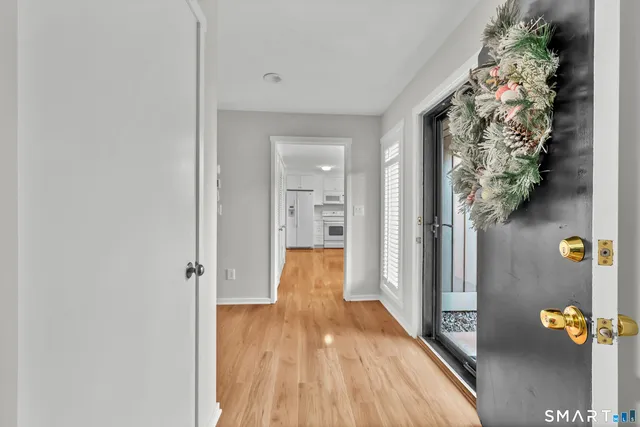 $329,000 | 98 Heritage Village, Unit A, Southbury, CT 06488