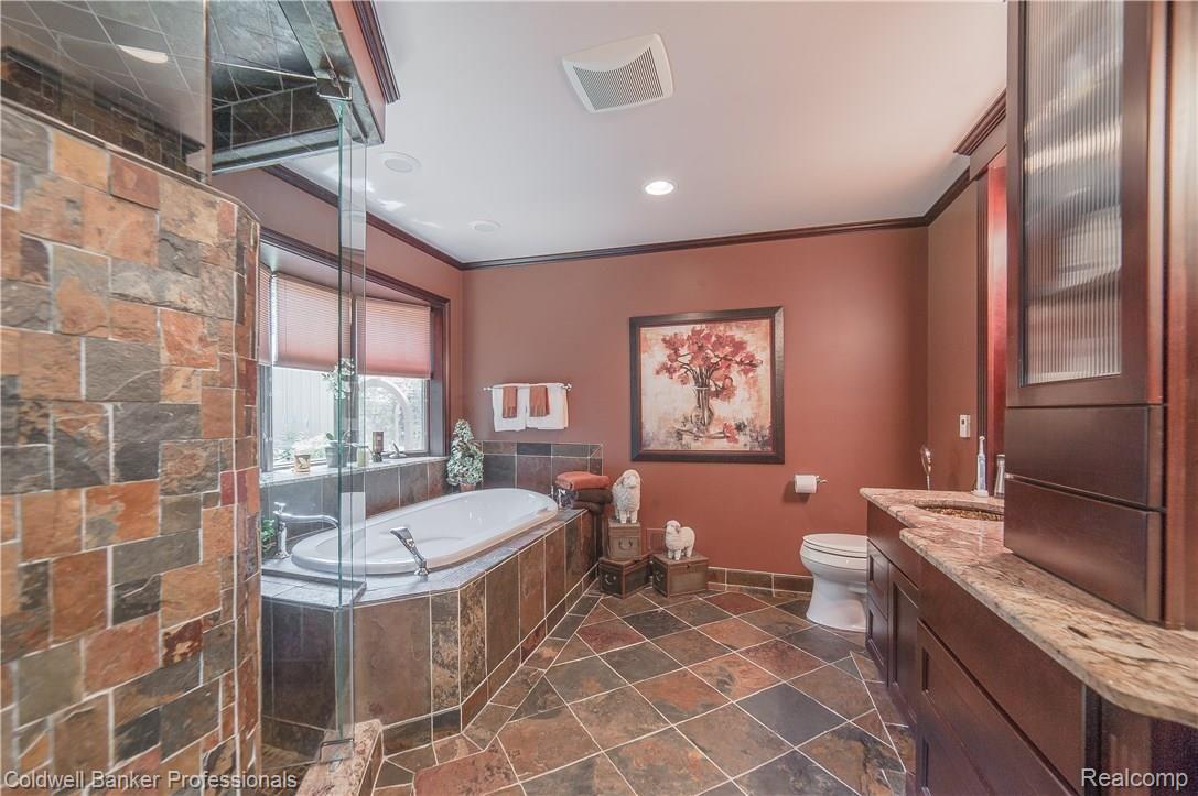 4682 Lake George Road Leonard, MI 48367 - Photo 16 of 50 4682 Lake George-23.jpg