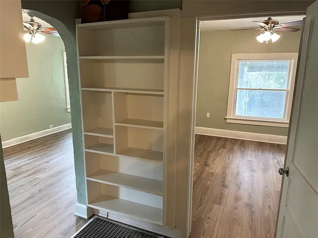 $128,900 | 549 South Cedar Avenue, Independence, MO 64053