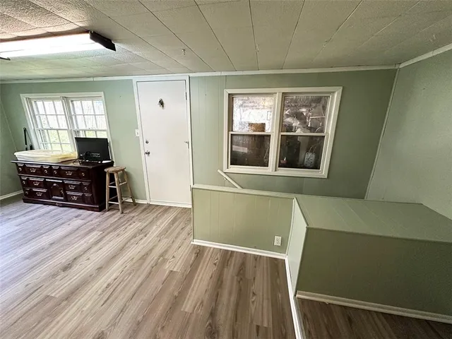 $128,900 | 549 South Cedar Avenue, Independence, MO 64053