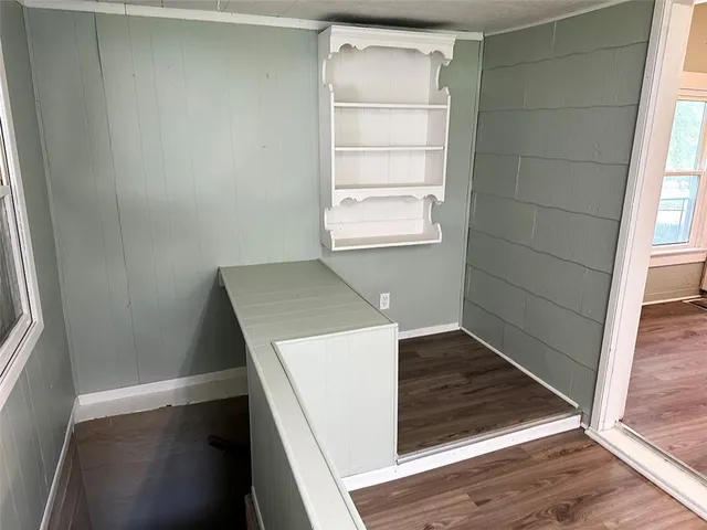 $128,900 | 549 South Cedar Avenue, Independence, MO 64053