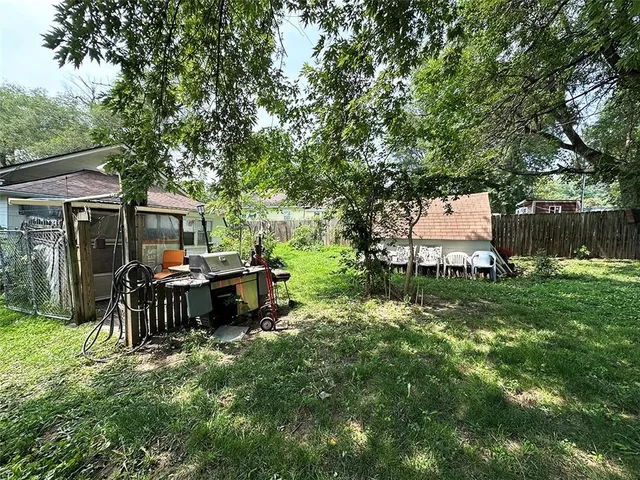 $128,900 | 549 South Cedar Avenue, Independence, MO 64053