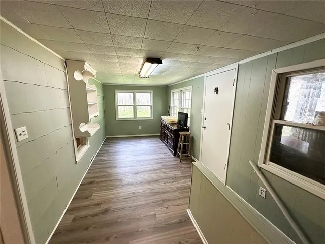 $128,900 | 549 South Cedar Avenue, Independence, MO 64053