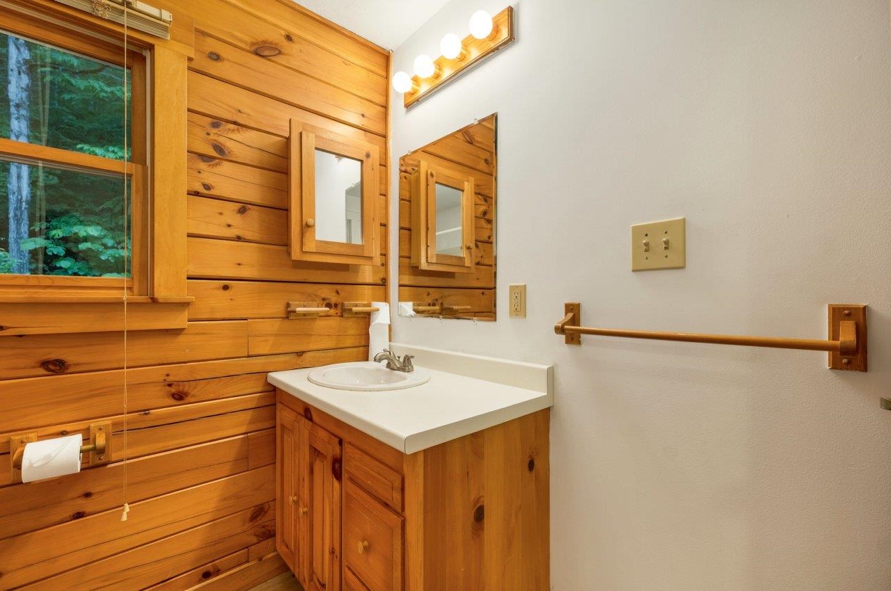 187 Chaisson Road Plymouth, NH 03264 - Photo 18 of 39