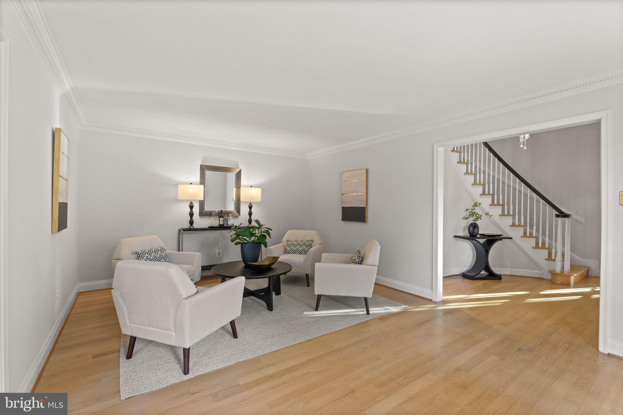 825 Ridge Drive McLean, VA 22101 - Photo 12 of 65 elegant living room