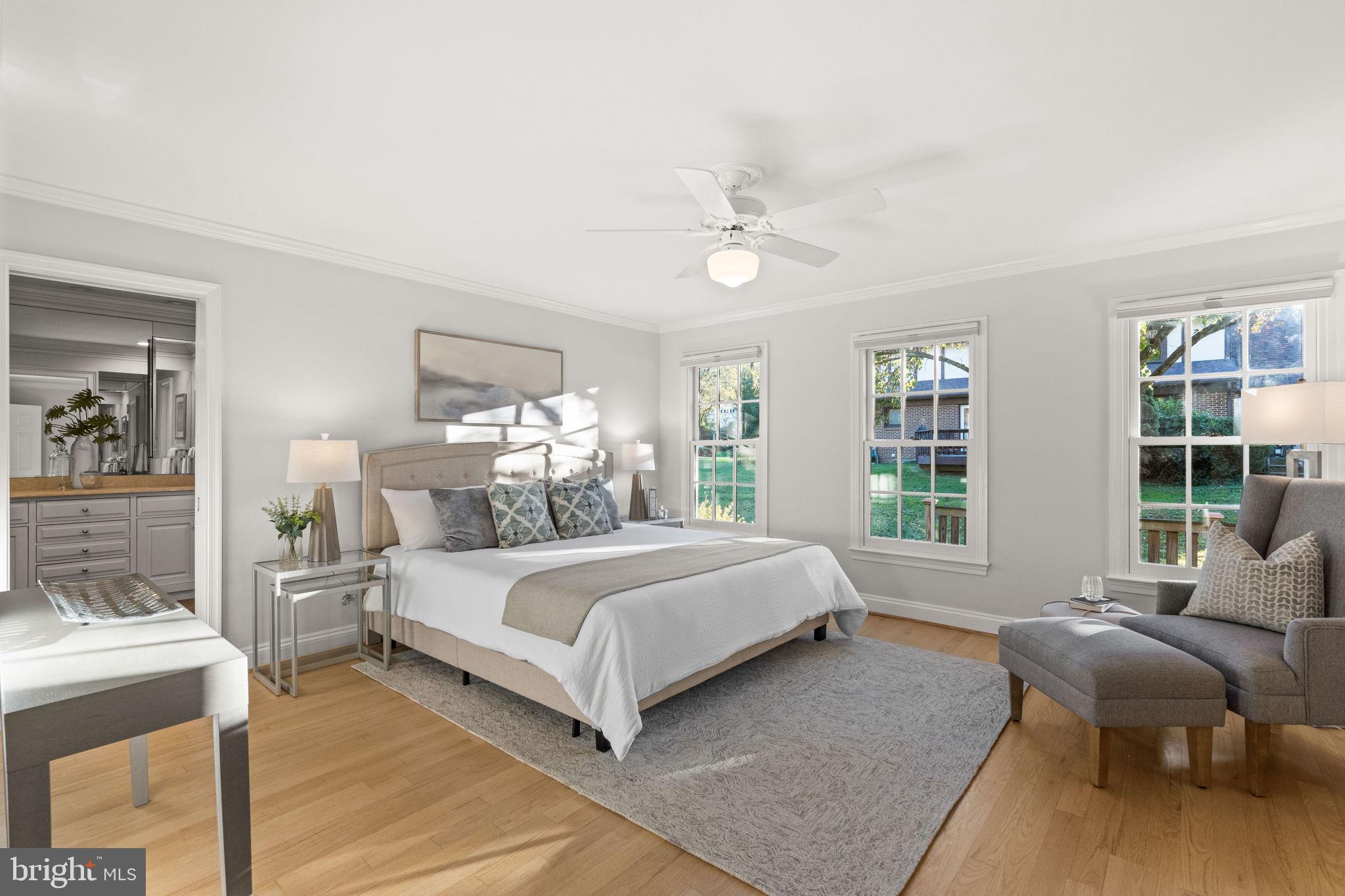 825 Ridge Drive McLean, VA 22101 - Photo 29 of 65 primary bedroom suite