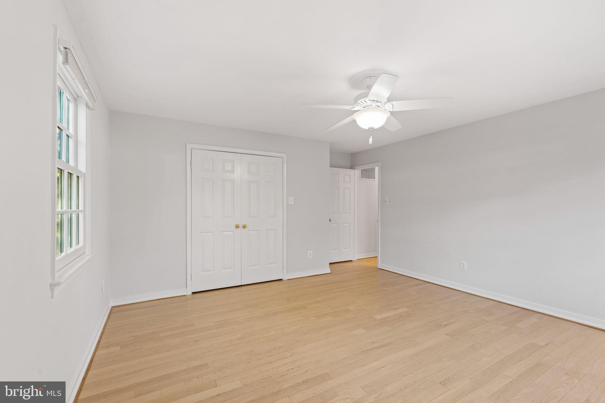 825 Ridge Drive McLean, VA 22101 - Photo 35 of 65 2nd bedroom