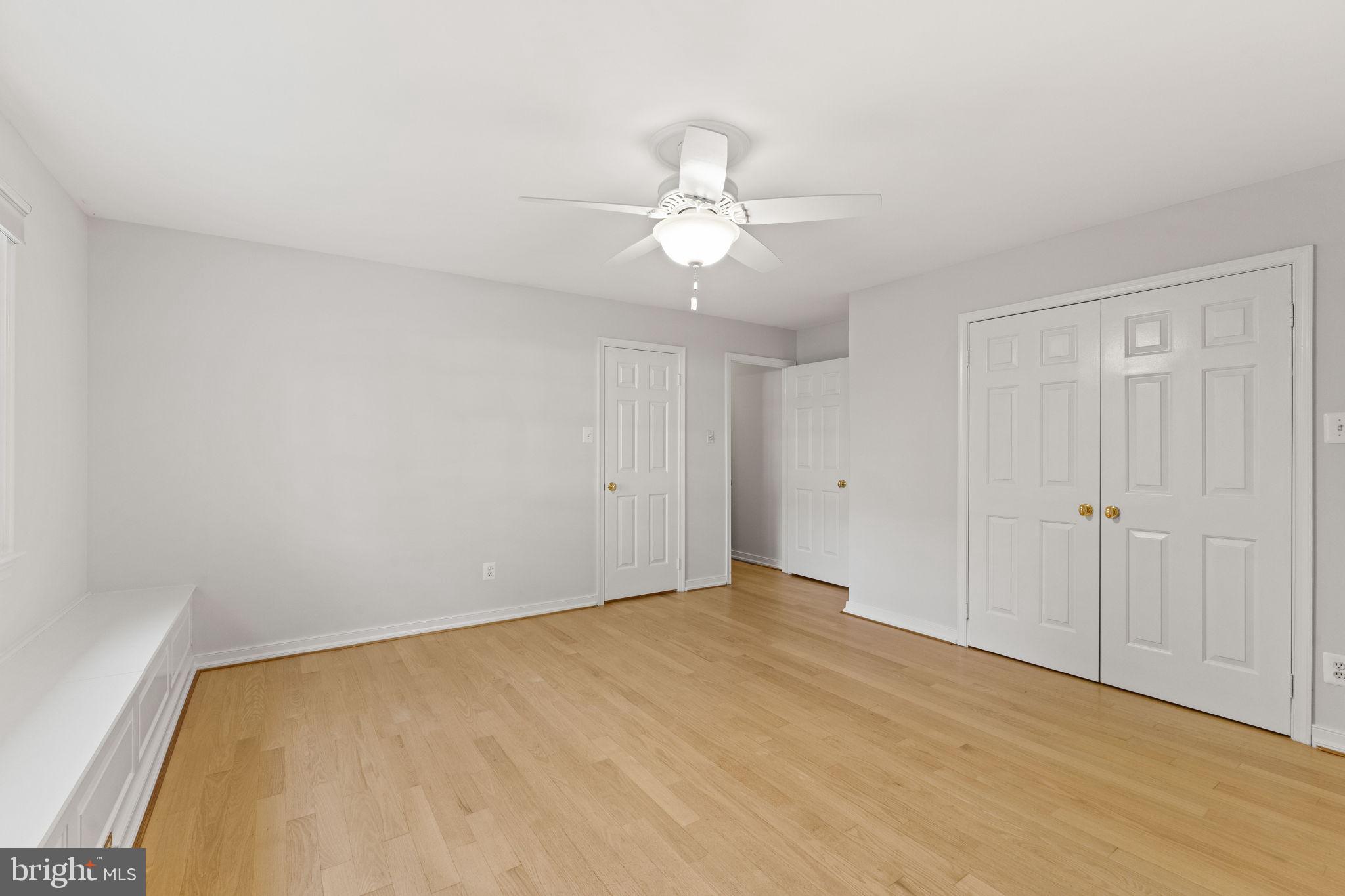 825 Ridge Drive McLean, VA 22101 - Photo 37 of 65 3rd bedroom