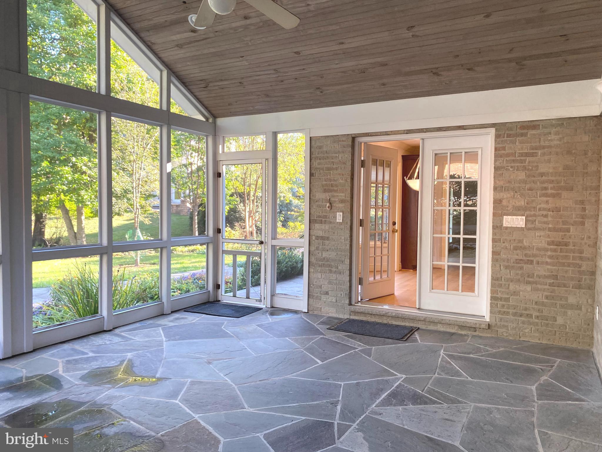 825 Ridge Drive McLean, VA 22101 - Photo 8 of 65 expansive screened in porch