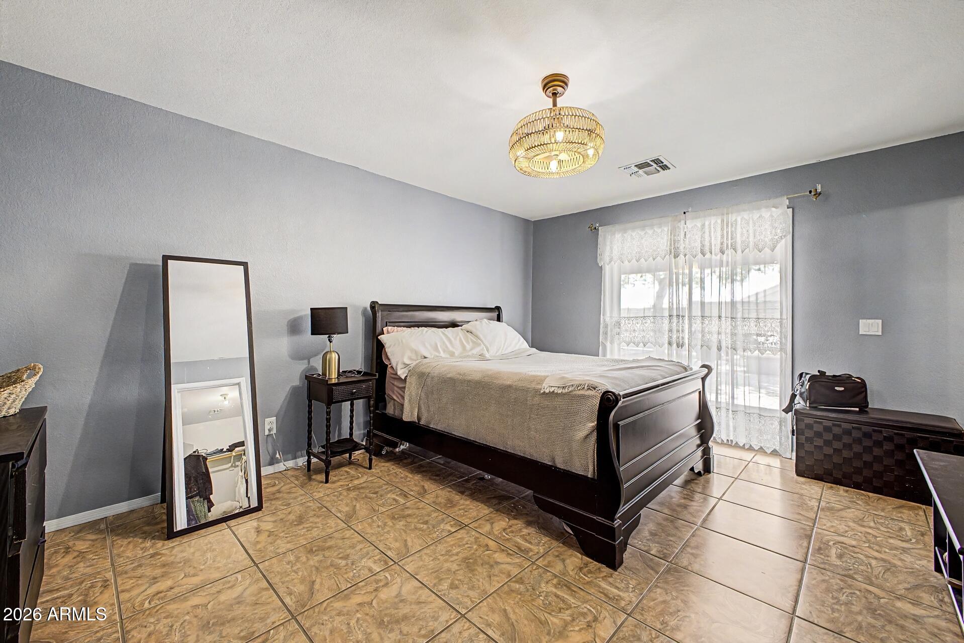 2046 South Rennick Drive Apache Junction, AZ 85120 - Photo 10 of 23 16-Rennick