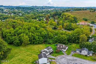 $257,500 | 684 Hallock Circle, Abingdon, VA 24210