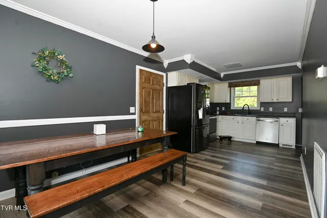 $257,500 | 684 Hallock Circle, Abingdon, VA 24210