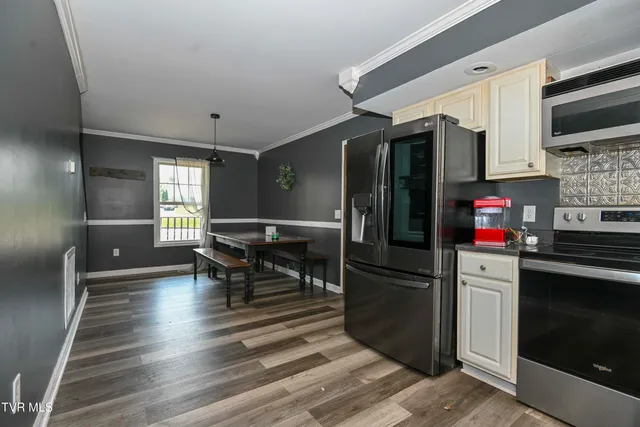 $257,500 | 684 Hallock Circle, Abingdon, VA 24210