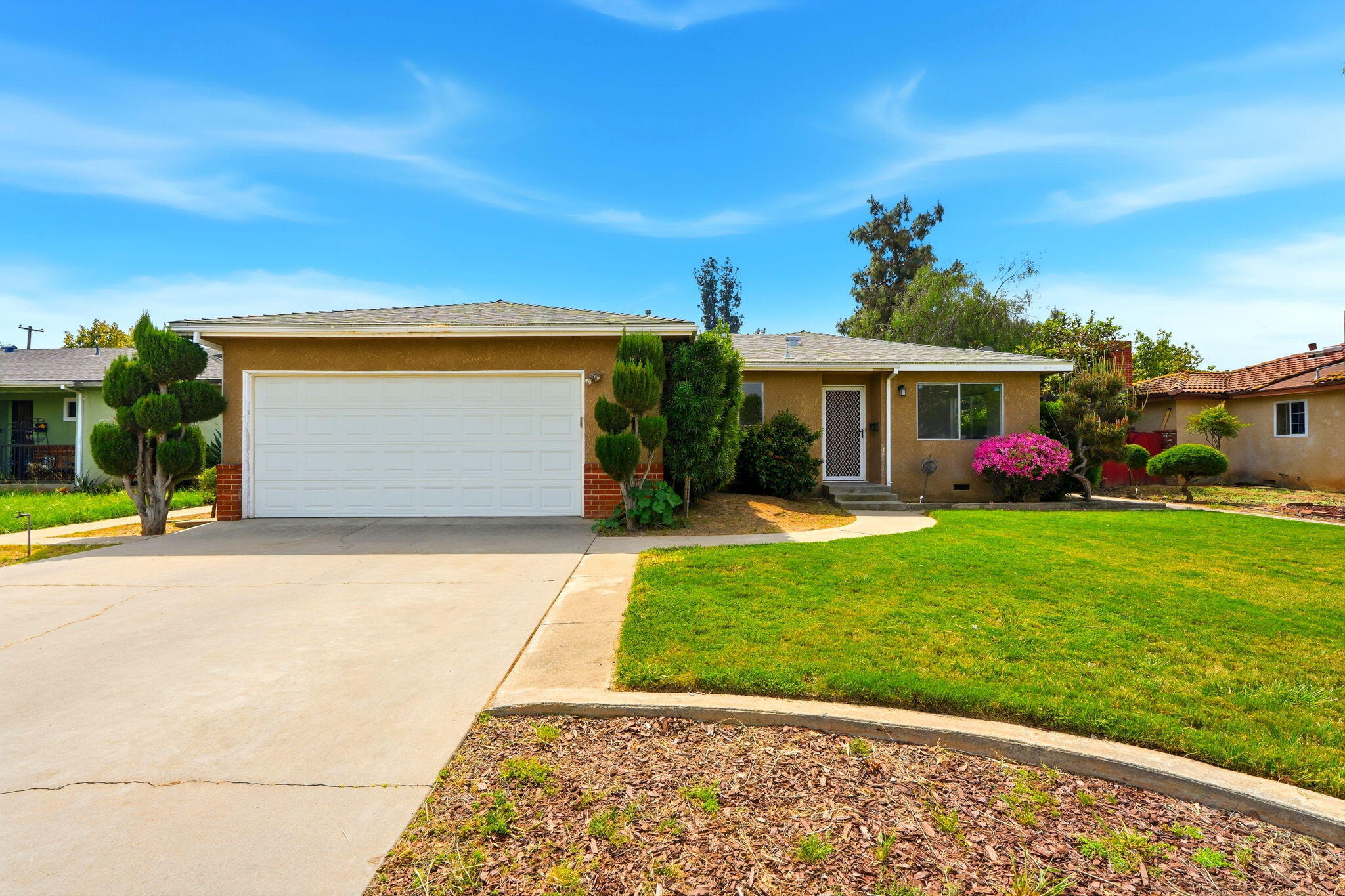 1123 East Washington Avenue Reedley, CA 93654 - Photo 1 of 54 2-1123_E_Washington_Ave_001
