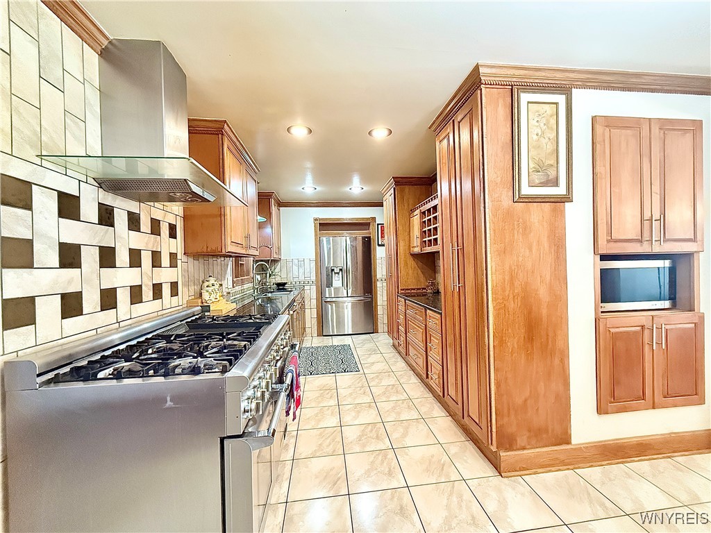 676 North Ellicott Creek Road Amherst, NY 14228 - Photo 11 of 42