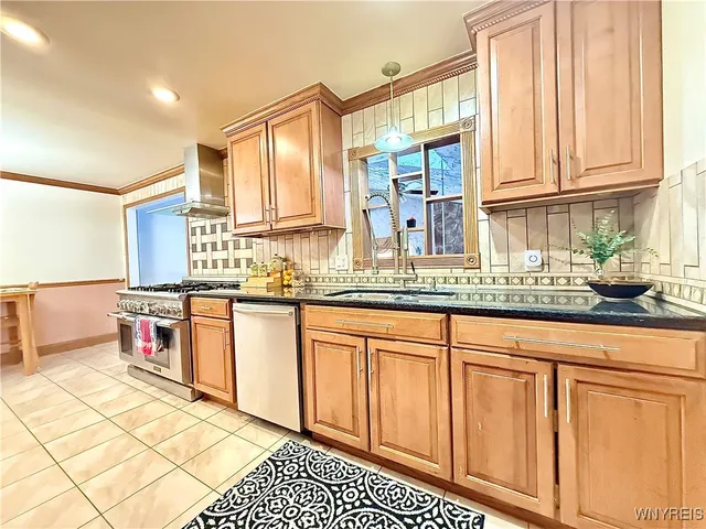 $347,777 | 676 North Ellicott Creek Road, Amherst, NY 14228