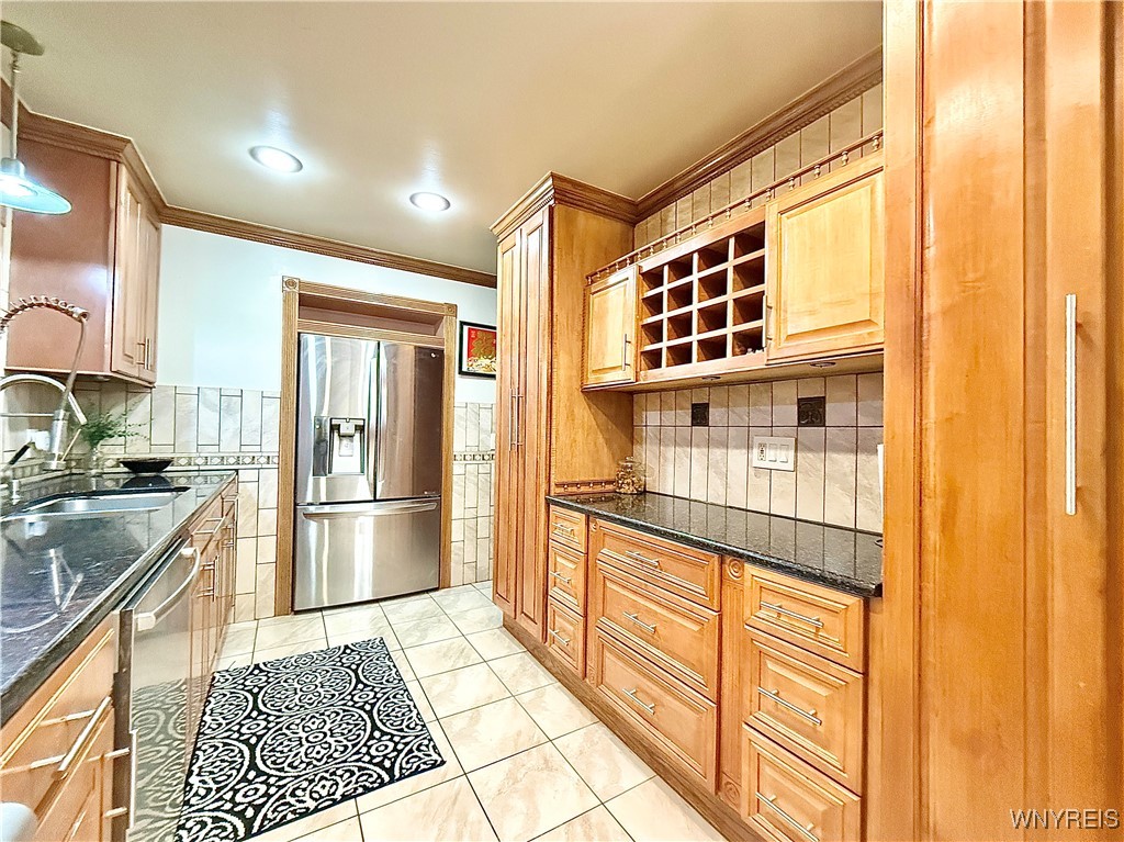 676 North Ellicott Creek Road Amherst, NY 14228 - Photo 15 of 42