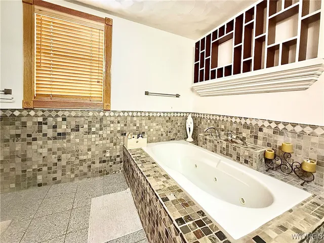 $347,777 | 676 North Ellicott Creek Road, Amherst, NY 14228