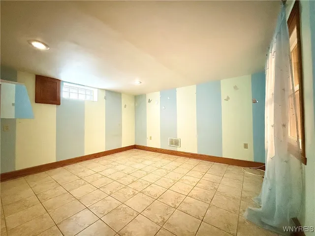 $347,777 | 676 North Ellicott Creek Road, Amherst, NY 14228