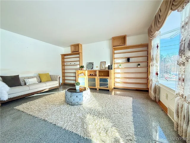 $347,777 | 676 North Ellicott Creek Road, Amherst, NY 14228