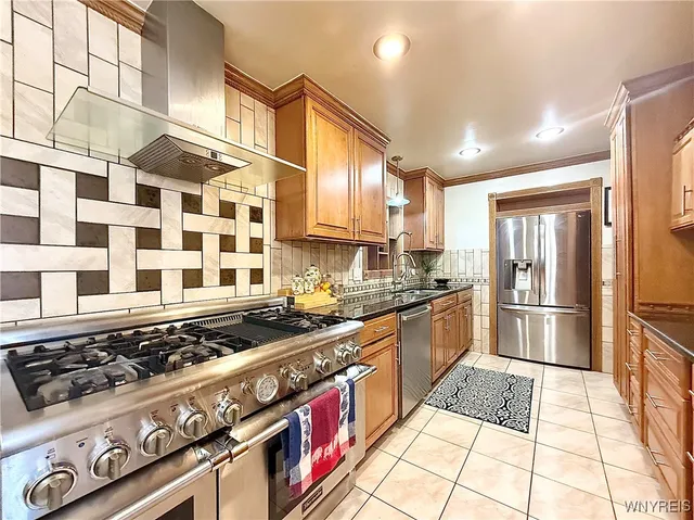 $347,777 | 676 North Ellicott Creek Road, Amherst, NY 14228