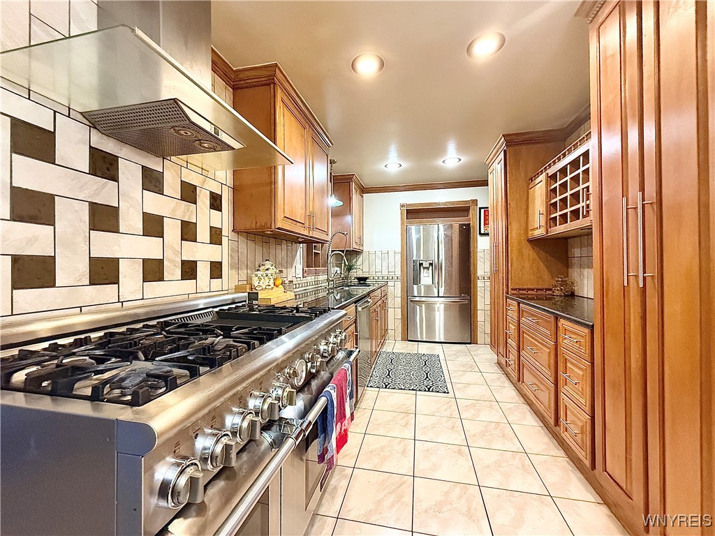 676 North Ellicott Creek Road Amherst, NY 14228 - Photo 10 of 42