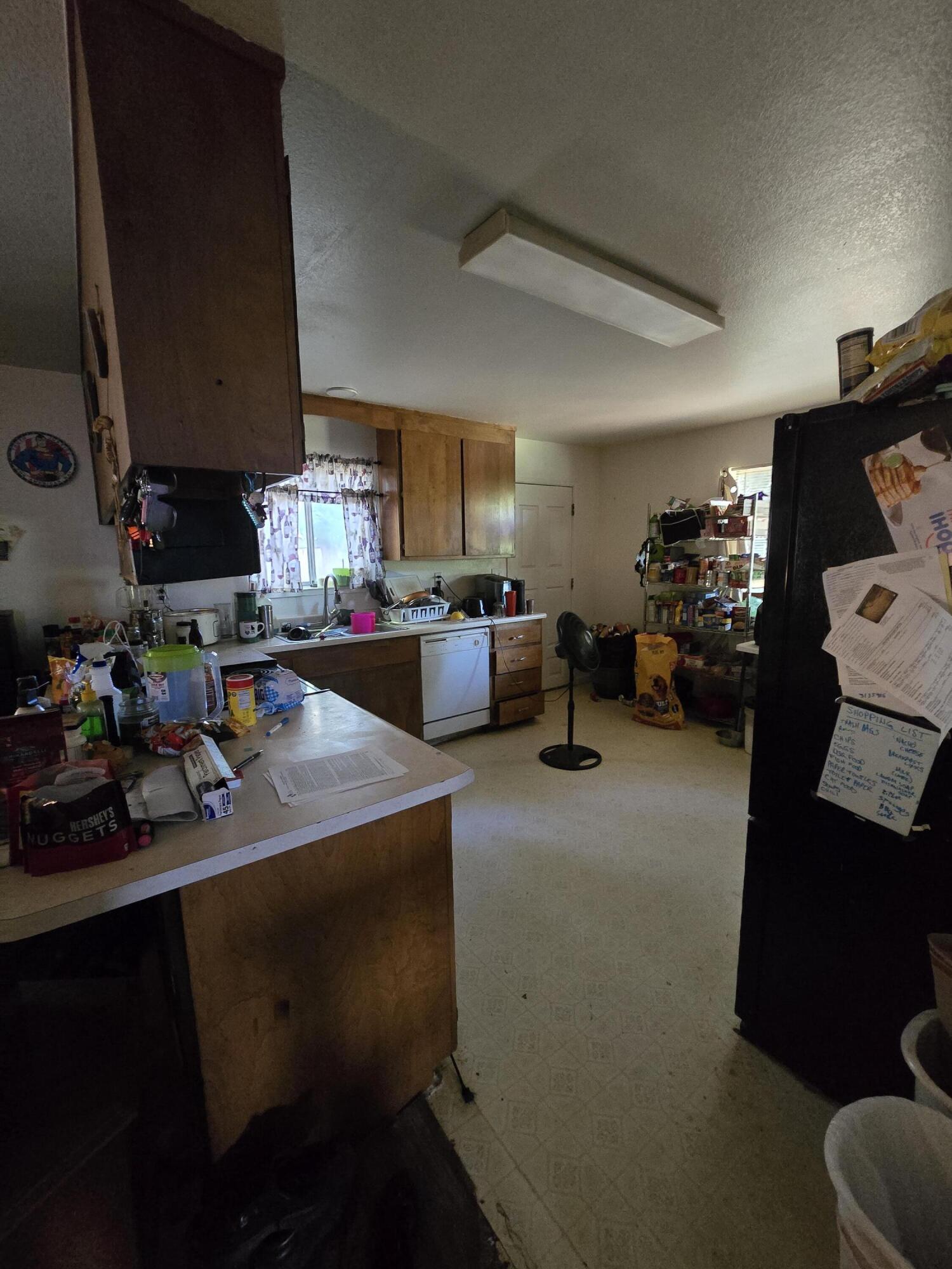 1591 Canby Road Redding, CA 96002 - Photo 7 of 15