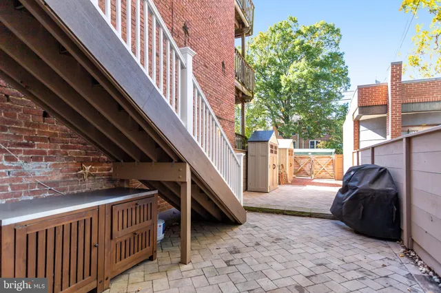 $1,295,000 | 745 10th Street Southeast, Washington, DC 20003