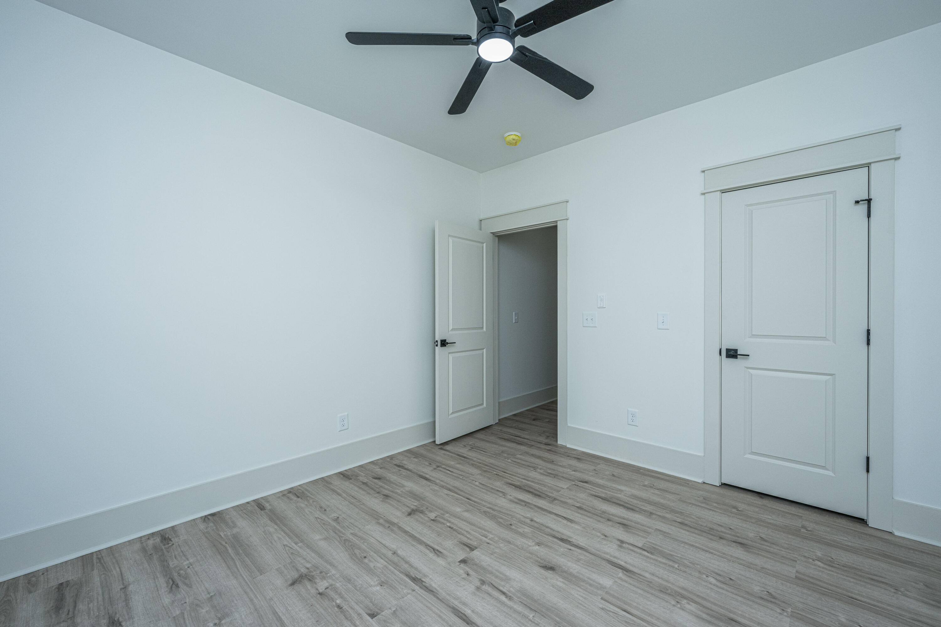 933 Valley Street Hanahan, SC 29410 - Photo 25 of 34 933ValleySt040