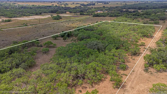 view of outdoor space and yard