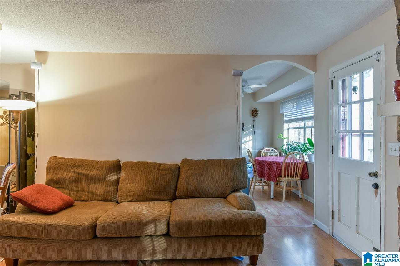 205 8th Place Pleasant Grove, AL 35127 - Photo 7 of 34
