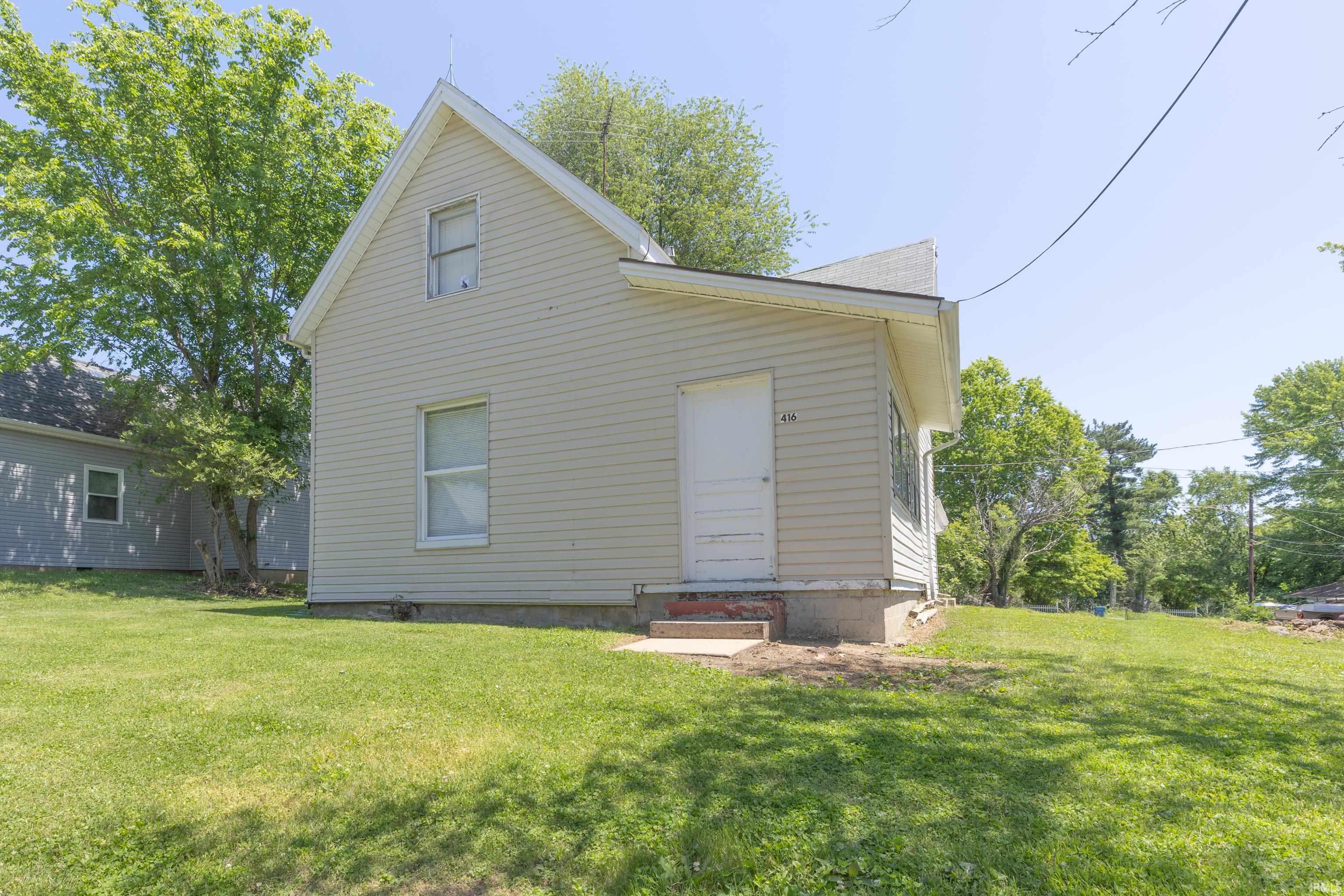 416 South State Street Chandler, IN 47610 - Photo 1 of 19