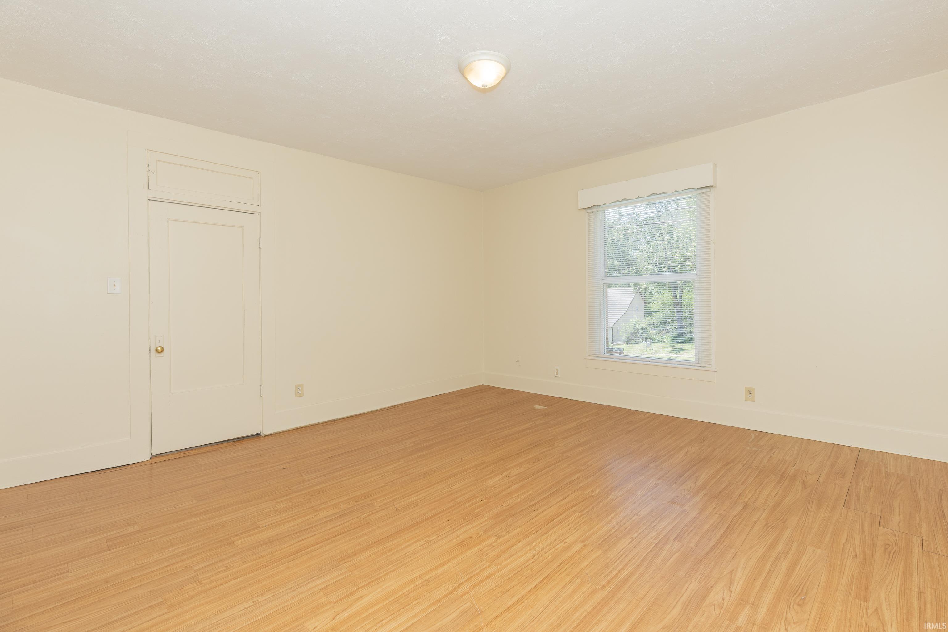 416 South State Street Chandler, IN 47610 - Photo 3 of 19