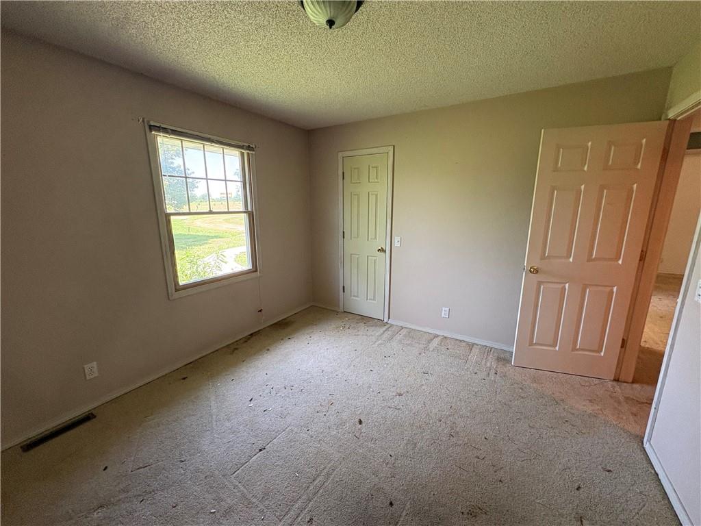 1046 Northwest 475th Road Centerview, MO 64019 - Photo 12 of 21